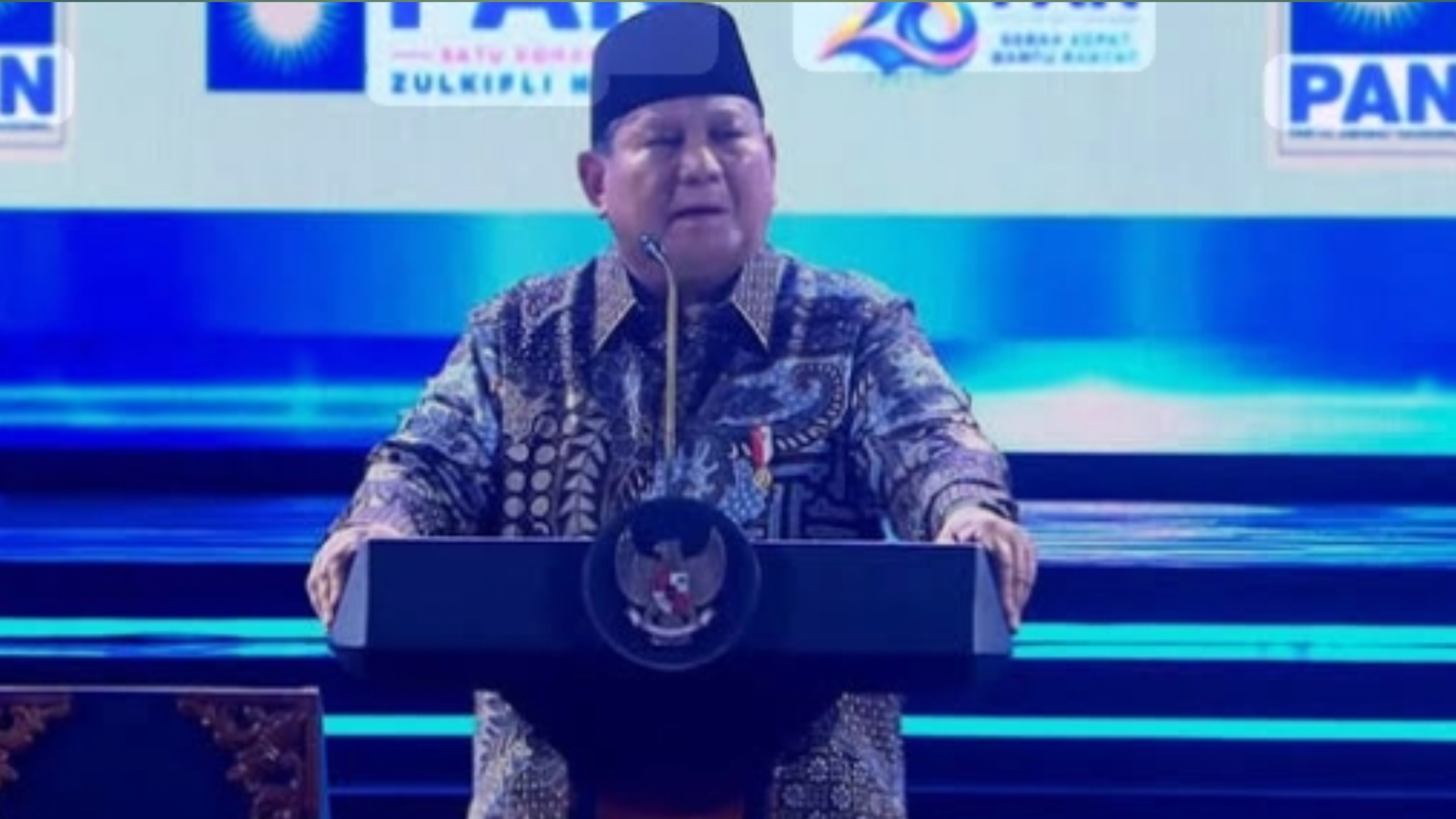 USAI PRABOWO SEBUT PAKAR GOBLOK, JUNAIDI SARANKAN DIA BELAJAR PIDATO KE SBY